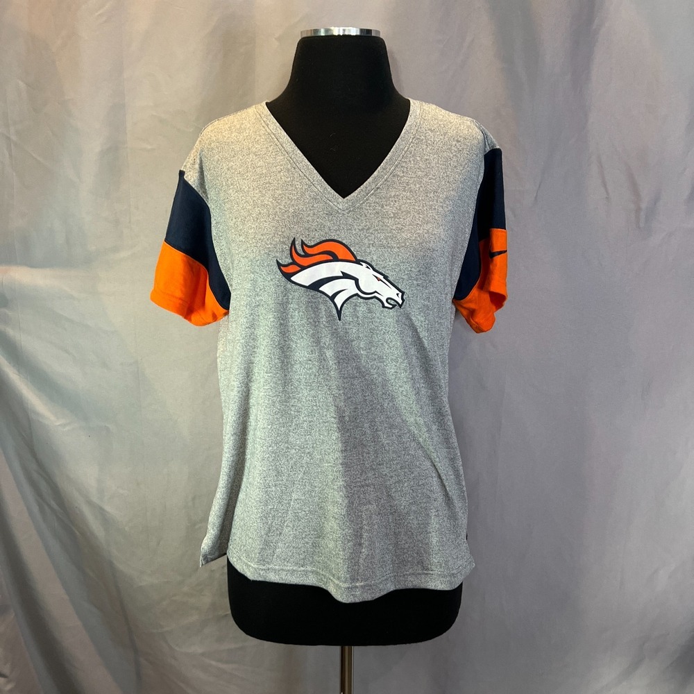 Denver Broncos Football Team T Shirt Women Medium Gray Nike Dri Fit Team Apparel